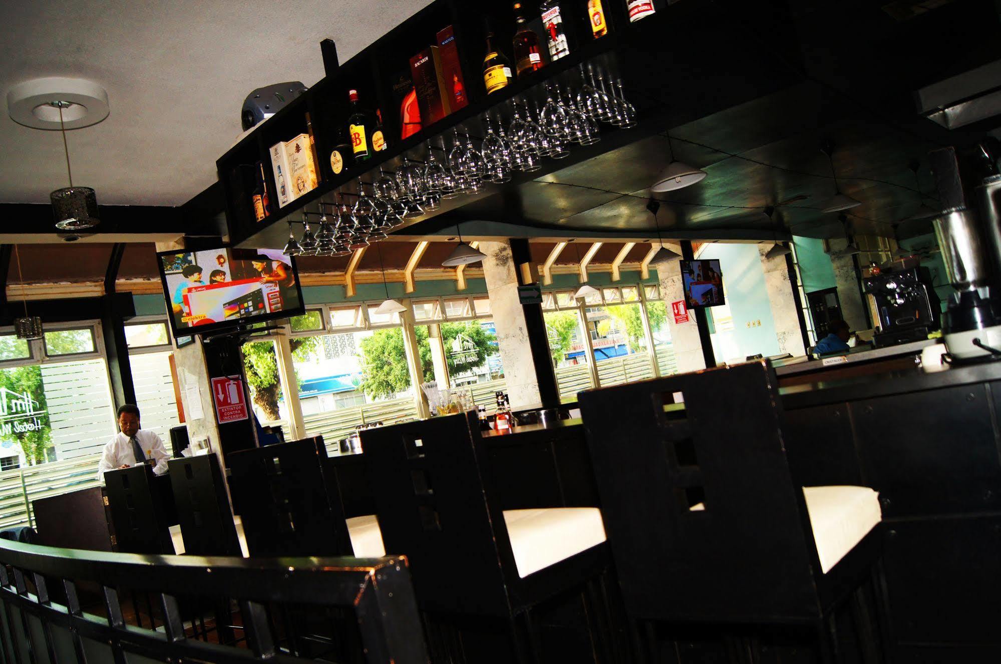 סלאיה Hotel Mary מראה חיצוני תמונה
